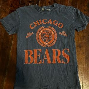 Abercrombie & Fitch Chicago Bears Short-Sleeve Tee. Size M.